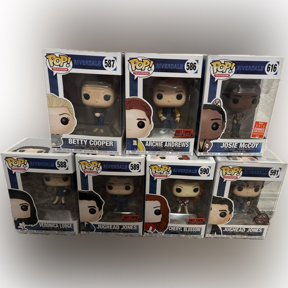 Funko Pop Riverdale Collection pre loved